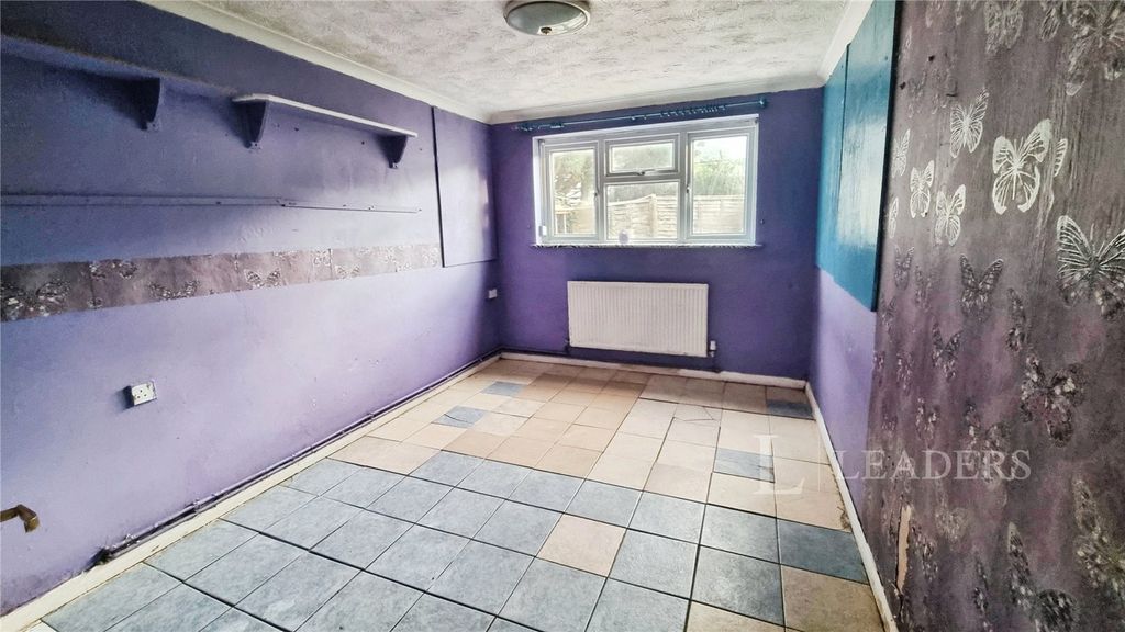 Property photo 2 of 7 Picture No. 05