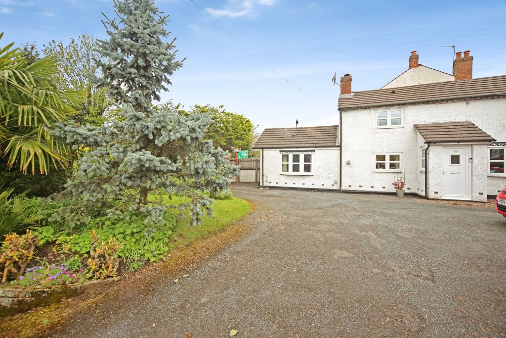 Property photo 2 of 20