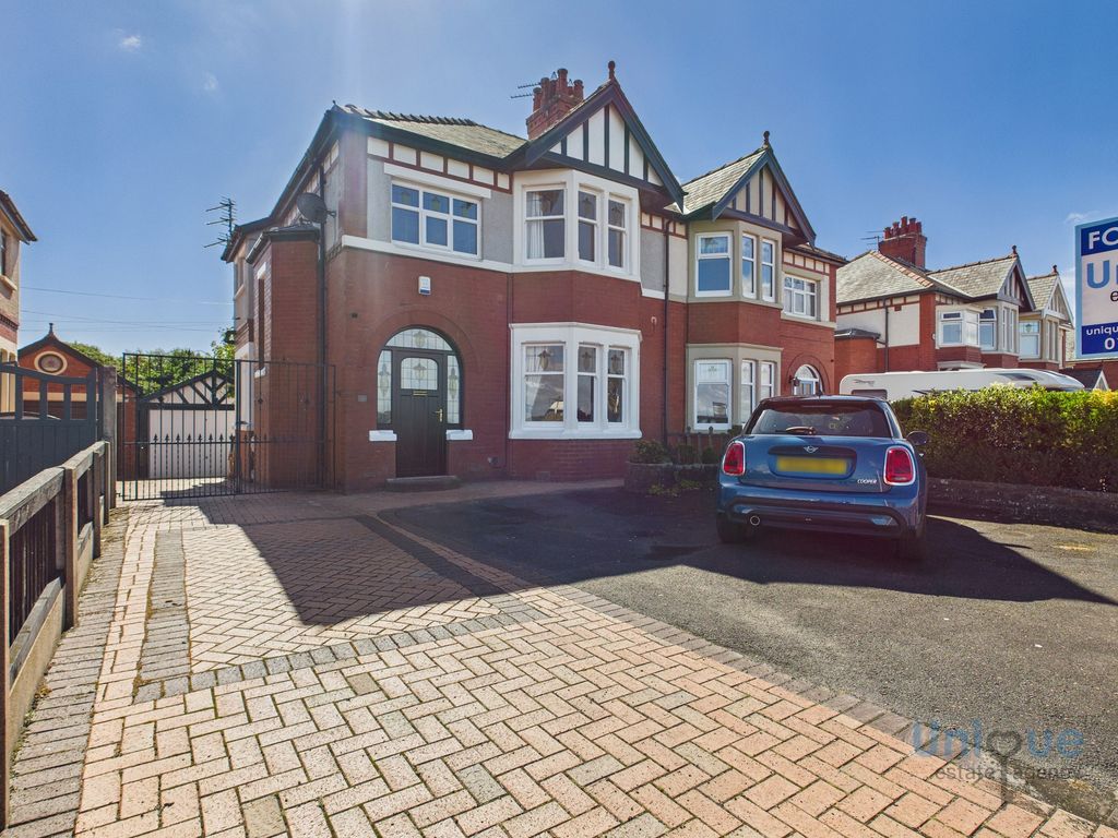 Property photo 1 of 30