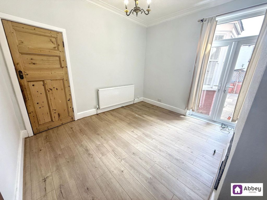 Property photo 3 of 14 Reception Room 2