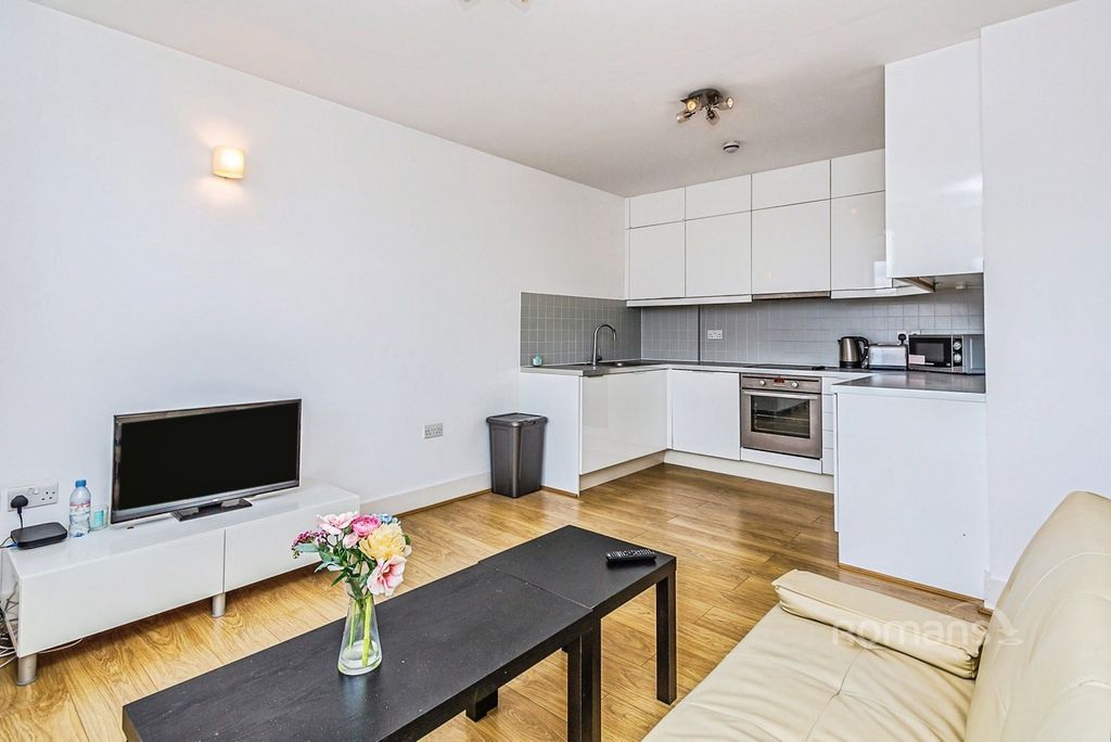 Property photo 2 of 7 Pbox-Img.Jpg