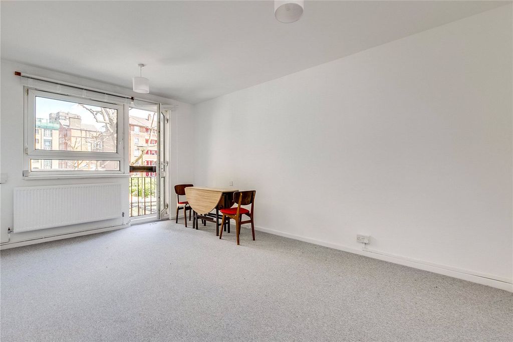 Property photo 2 of 8 Picture No. 05