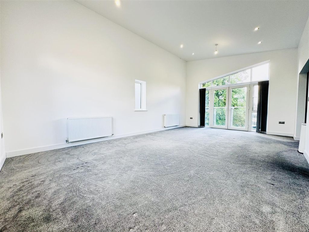 Property photo 2 of 13 Img_0768.Jpg