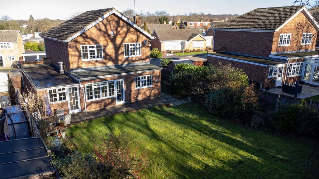 Property photo 2 of 18