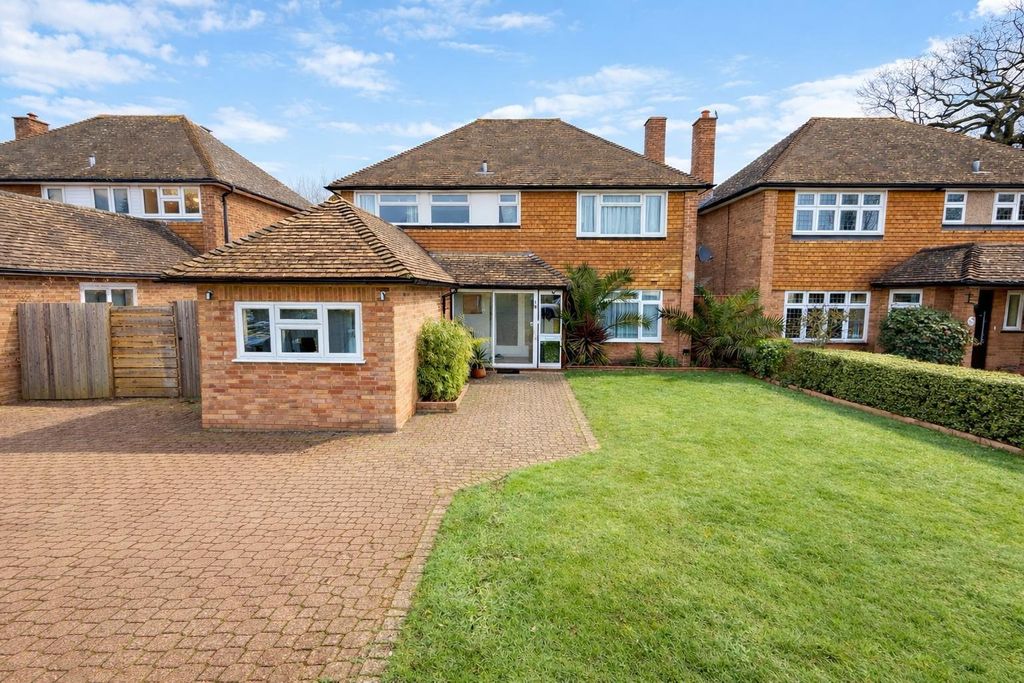 Property photo 1 of 18 House