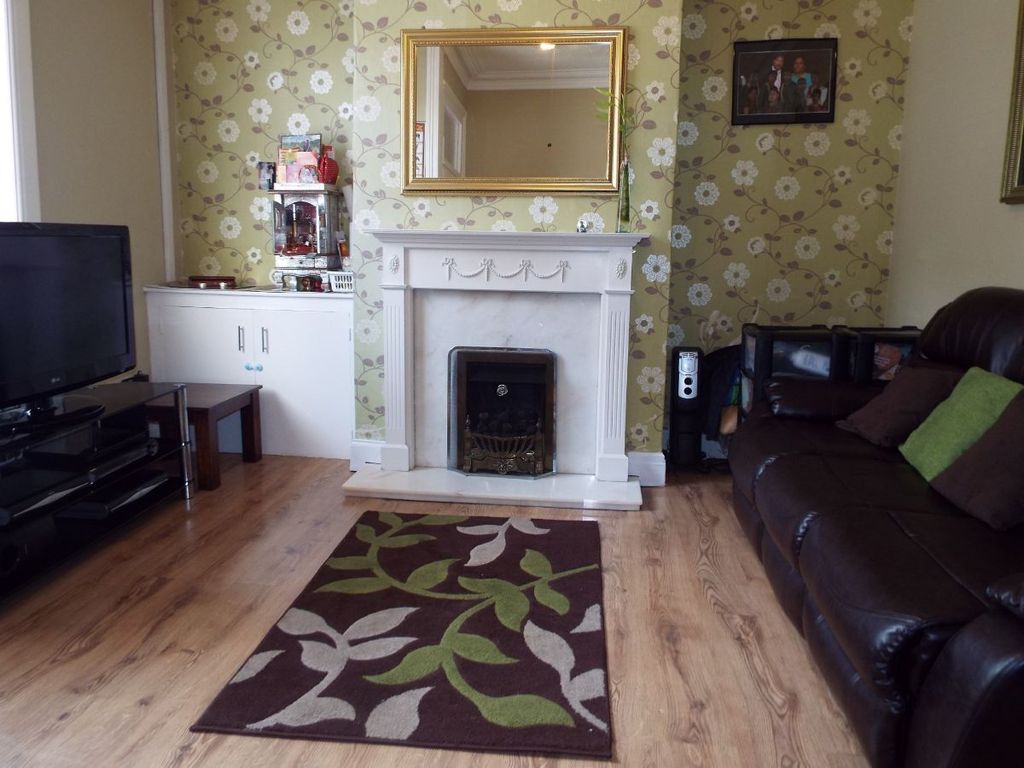 Property photo 2 of 6