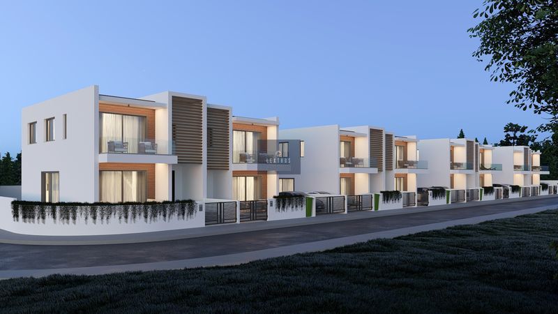 Property photo 2 of 23