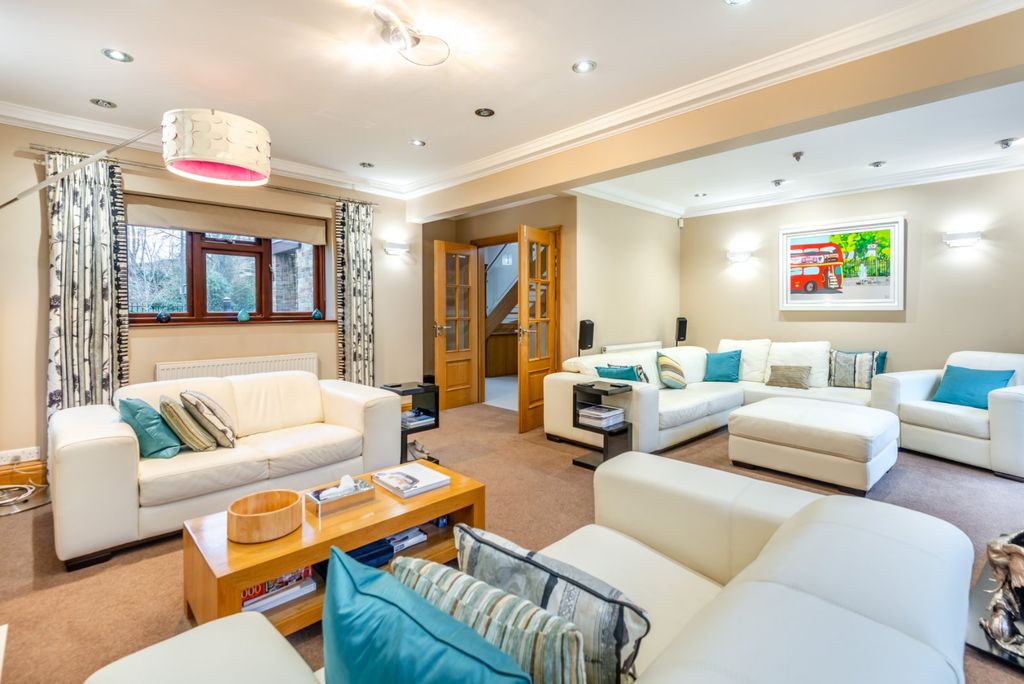 Property photo 2 of 13 Family Room