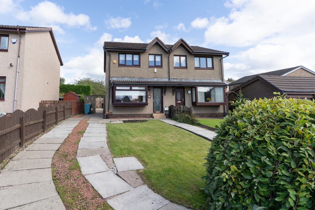 Property photo 1 of 34 3Â Bedroom Semi Detached For Sale