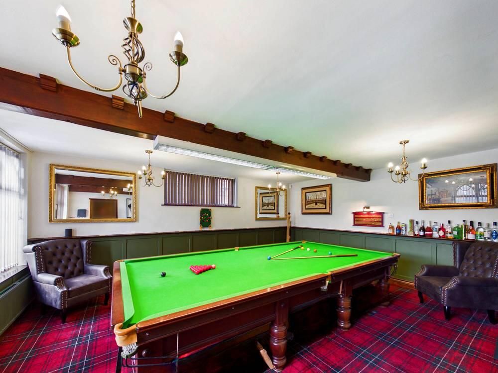 Property photo 2 of 30 Games Room