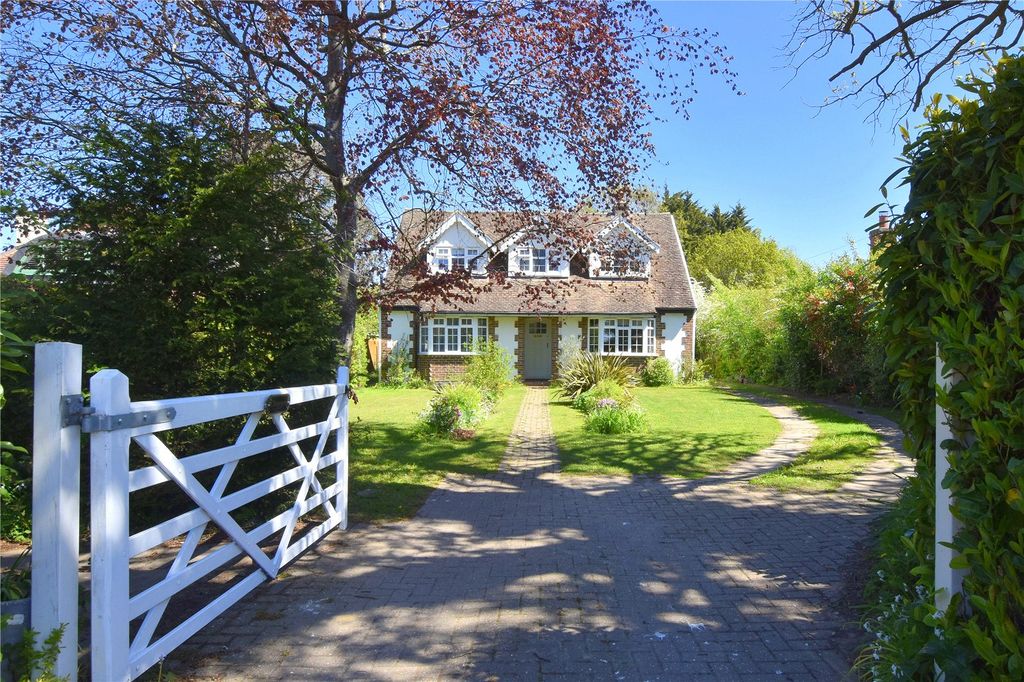 Property photo 1 of 17 Front