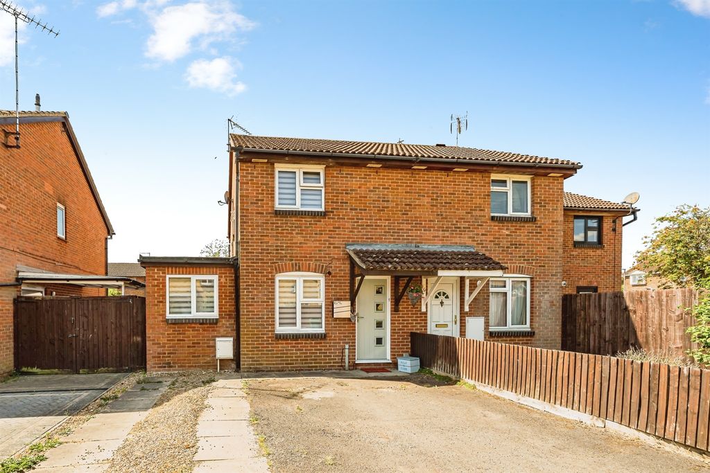 Property photo 1 of 16