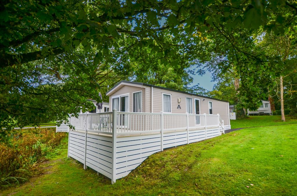 Property photo 1 of 11 21 Hengar Manor Tps Bodmin Branch 01208 872728-01
