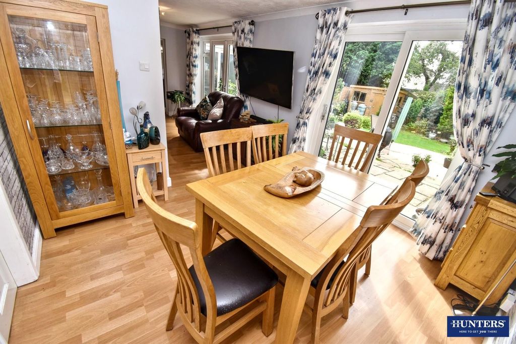 Property photo 3 of 22 Dining Room