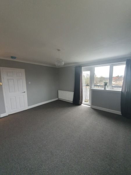 Property photo 3 of 8 Photo 3