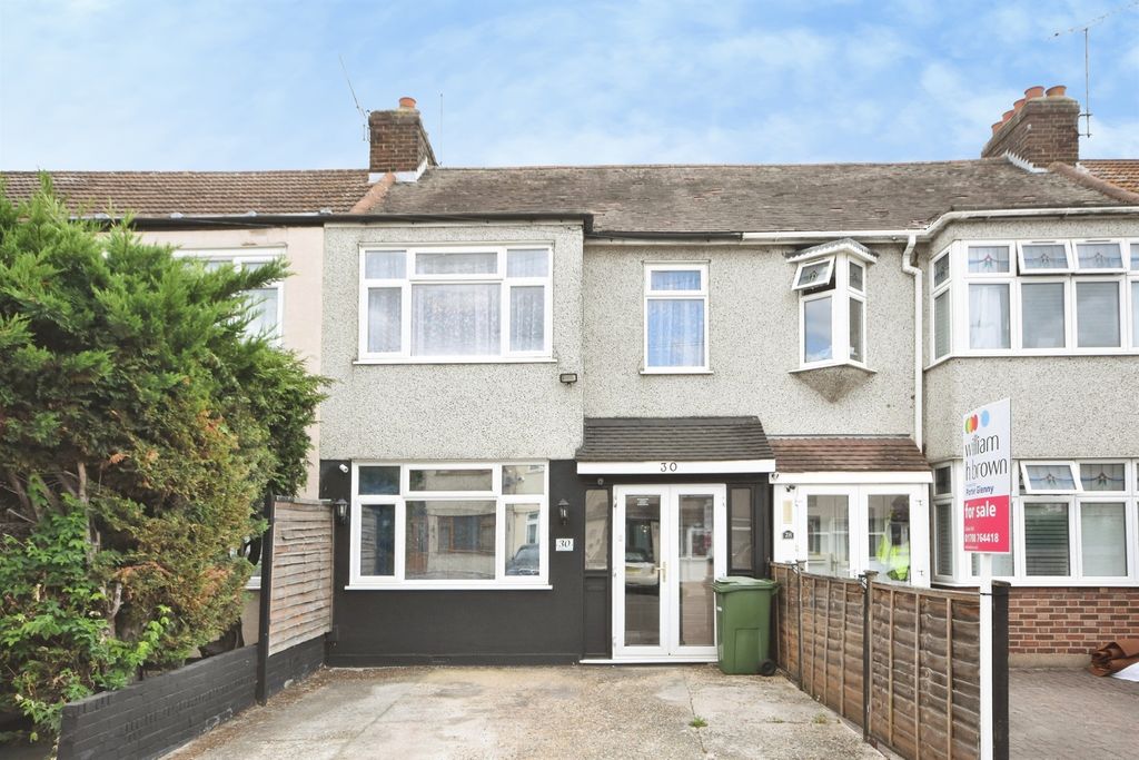 Property photo 1 of 18