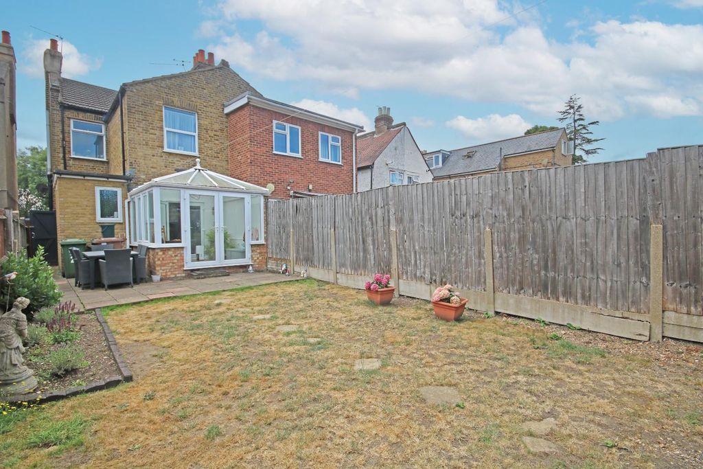 Property photo 2 of 13 Img_4711 Copy.Jpg