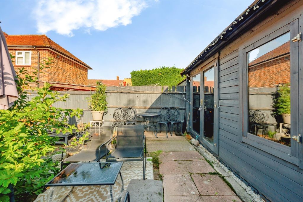 Property photo 3 of 13