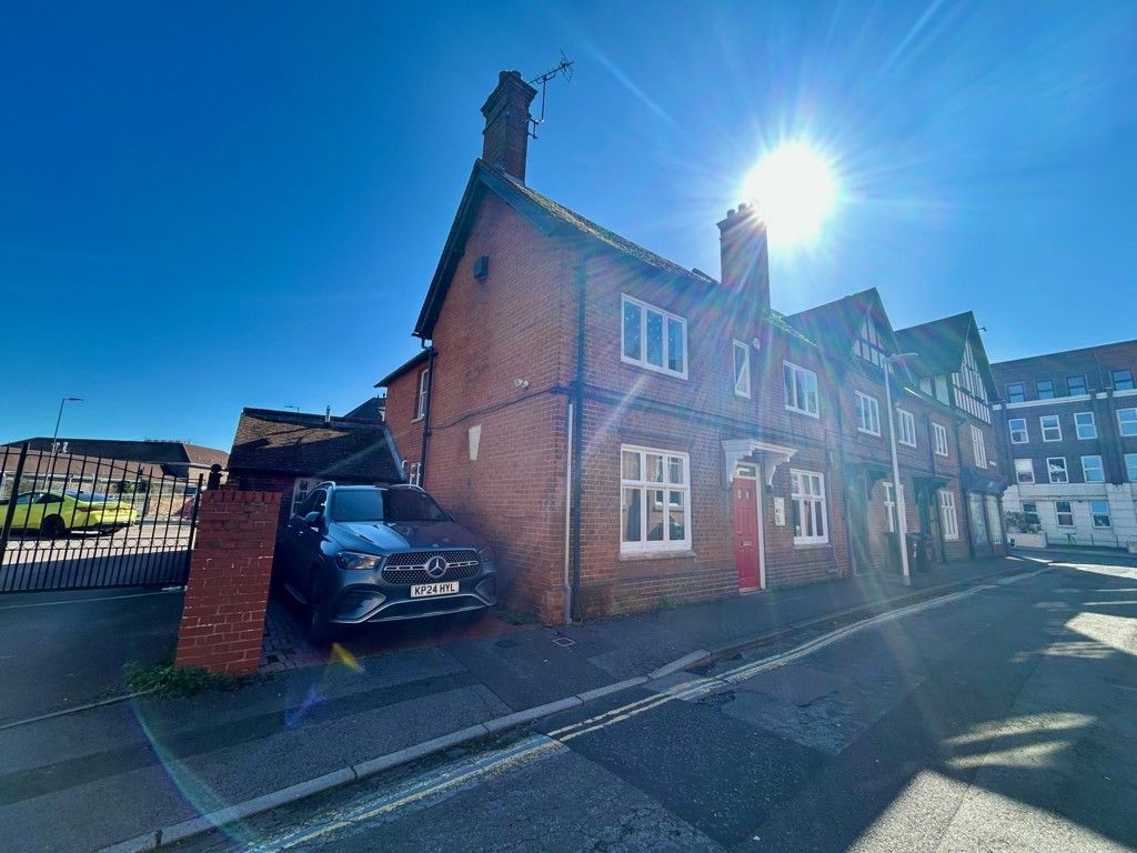 Property photo 2 of 5 Photo 2