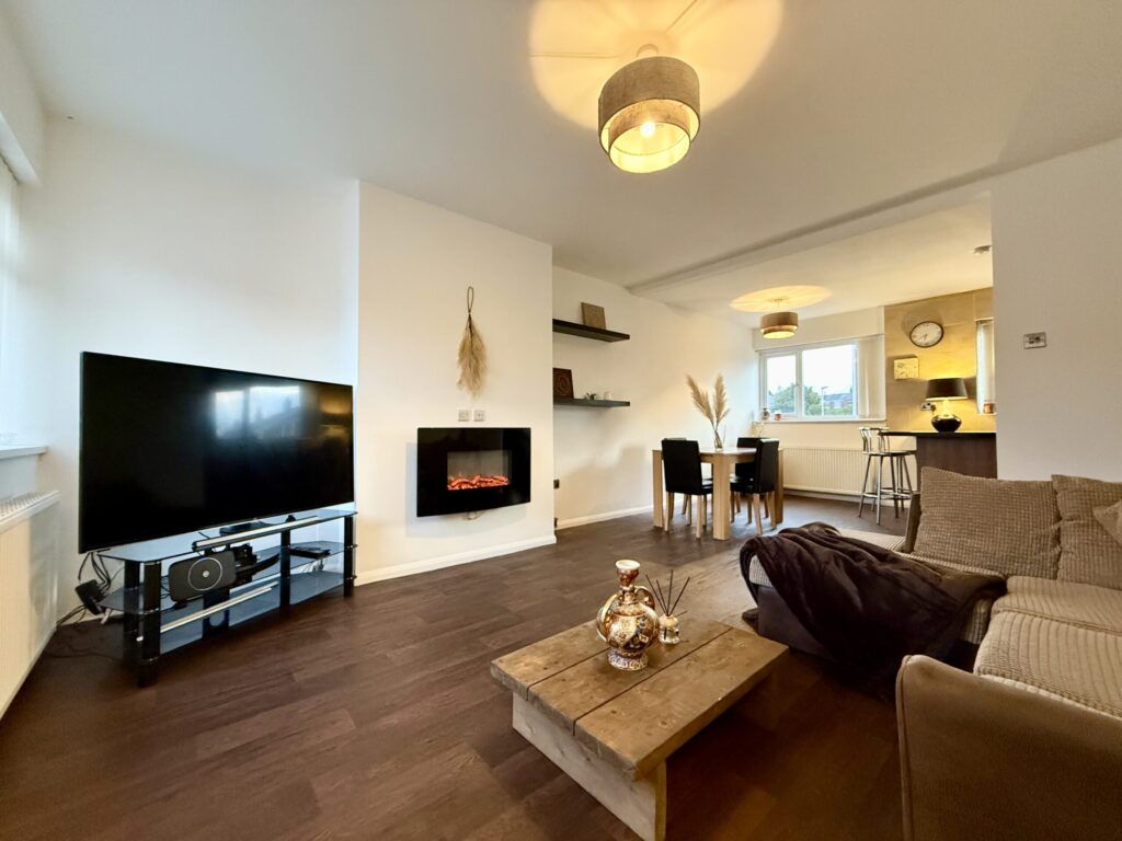 Property photo 1 of 37