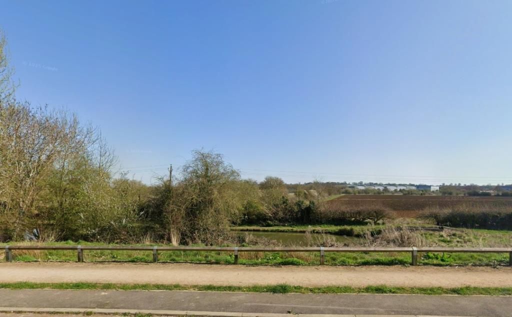 Property photo 2 of 2 View