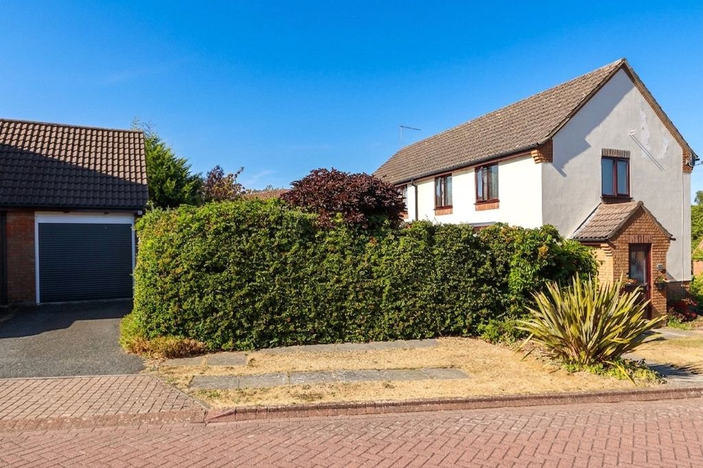 Property photo 1 of 19 Picture No. 04