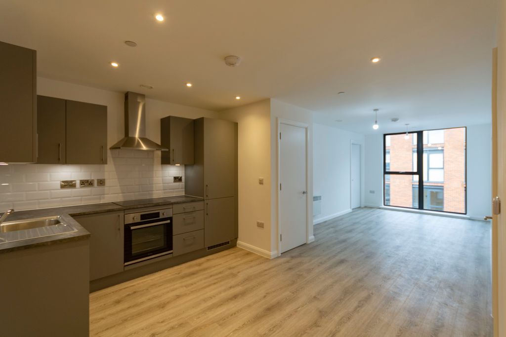 Property photo 2 of 11 Img_1737_1