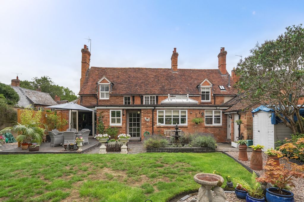 Property photo 3 of 26