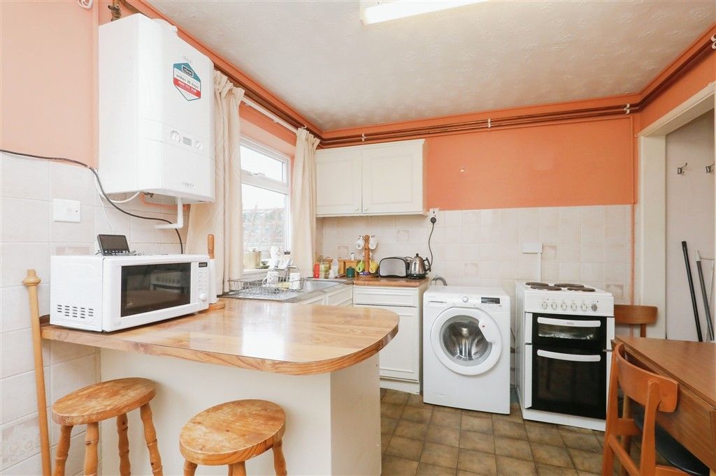 Property photo 2 of 5