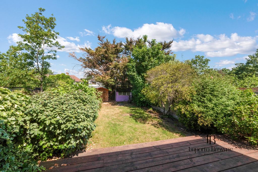 Property photo 3 of 21