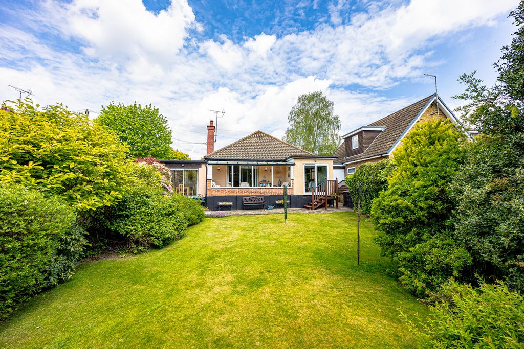 Property photo 2 of 29