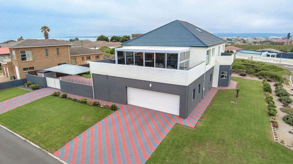 Property photo 1 of 30