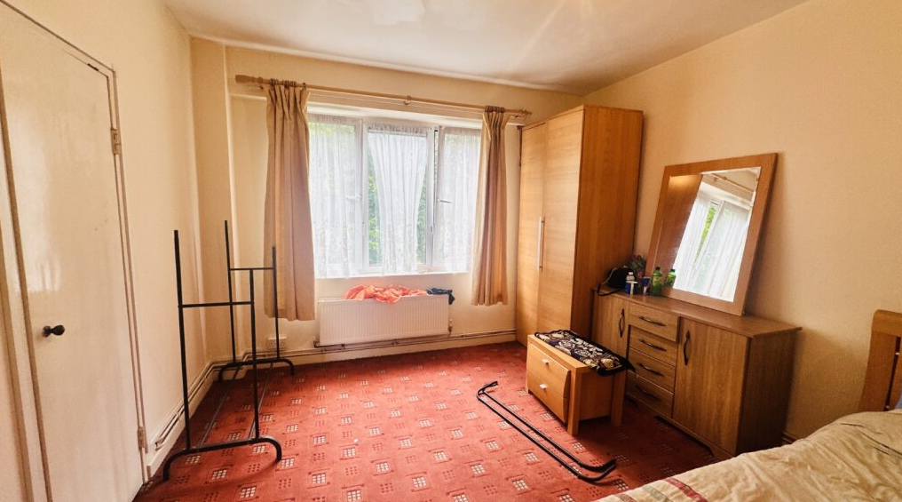 Property photo 3 of 9