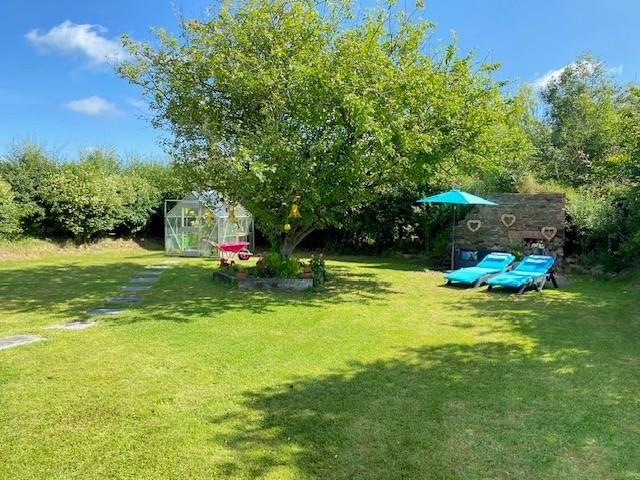 Property photo 2 of 37