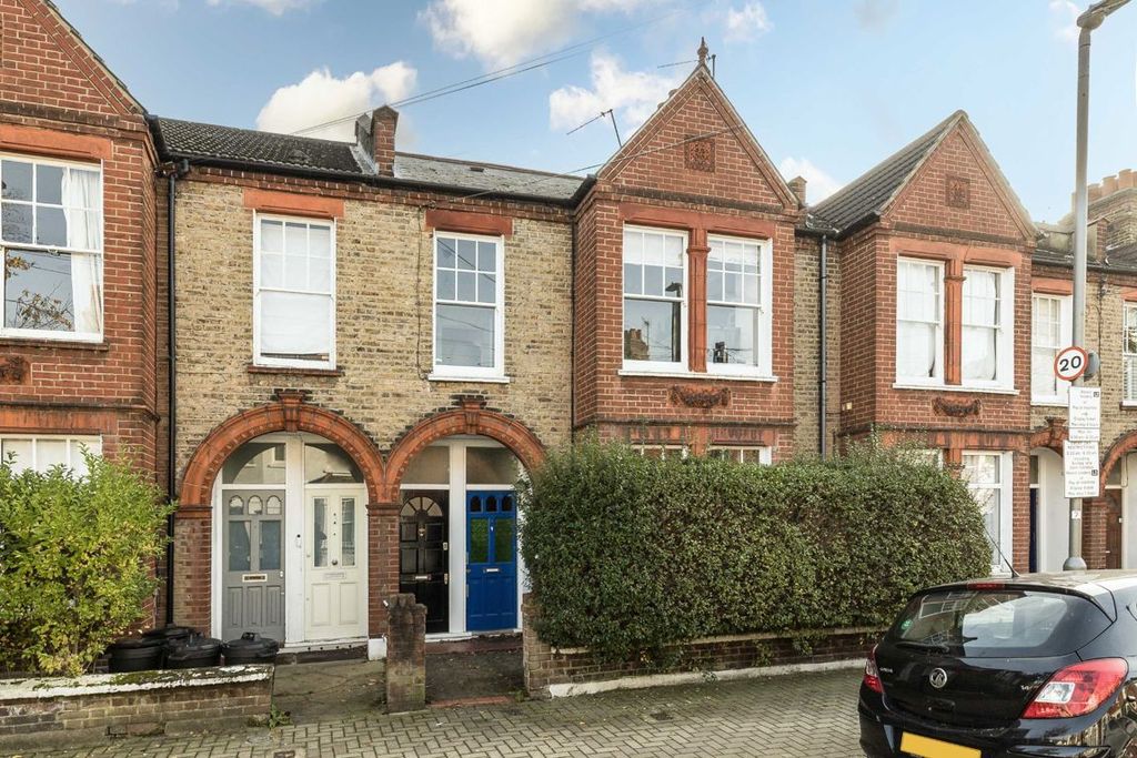 Property photo 1 of 10