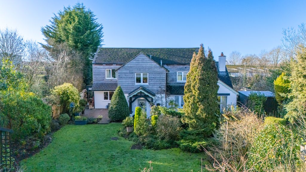 Property photo 1 of 33 Dji_20251219105308_0021_D