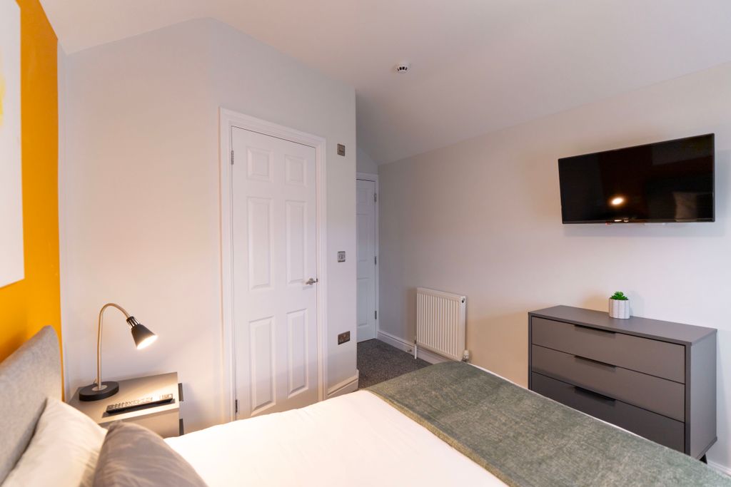 Property photo 3 of 12 Dsc09328