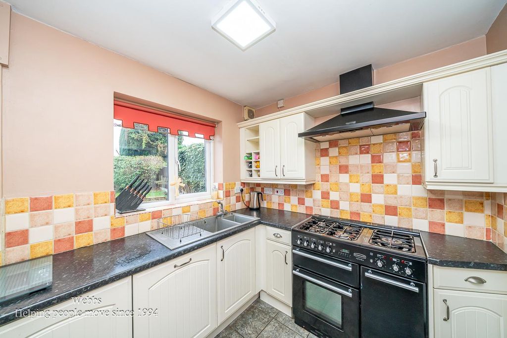 Property photo 3 of 25 Dsc03702.Jpg