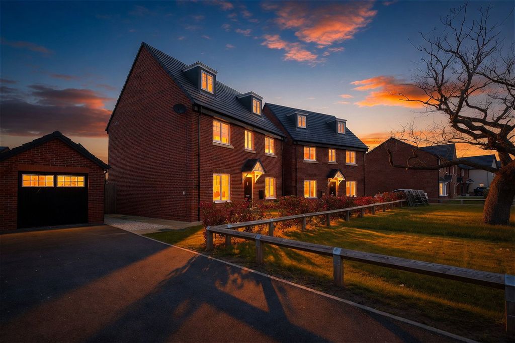 Property photo 1 of 30