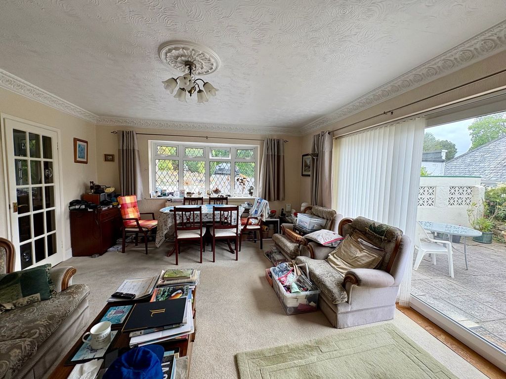 Property photo 3 of 30