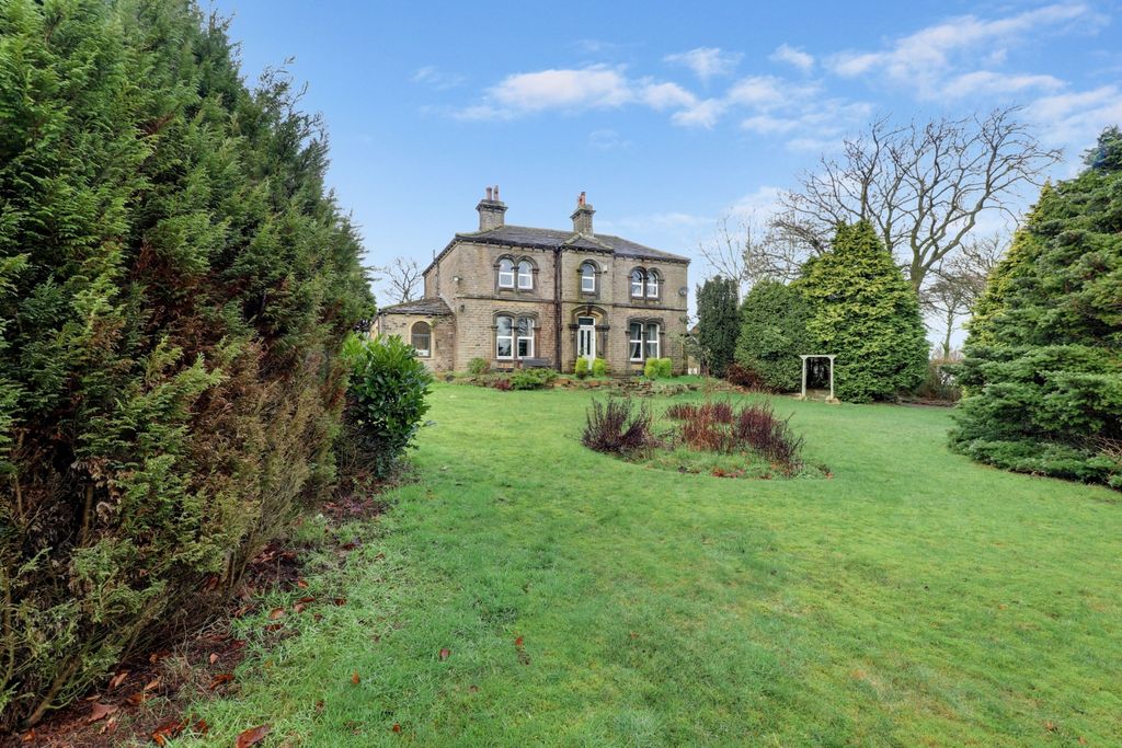 Property photo 1 of 37 Front