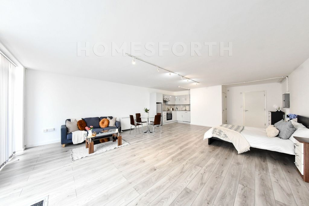 Property photo 1 of 13 Photo 1