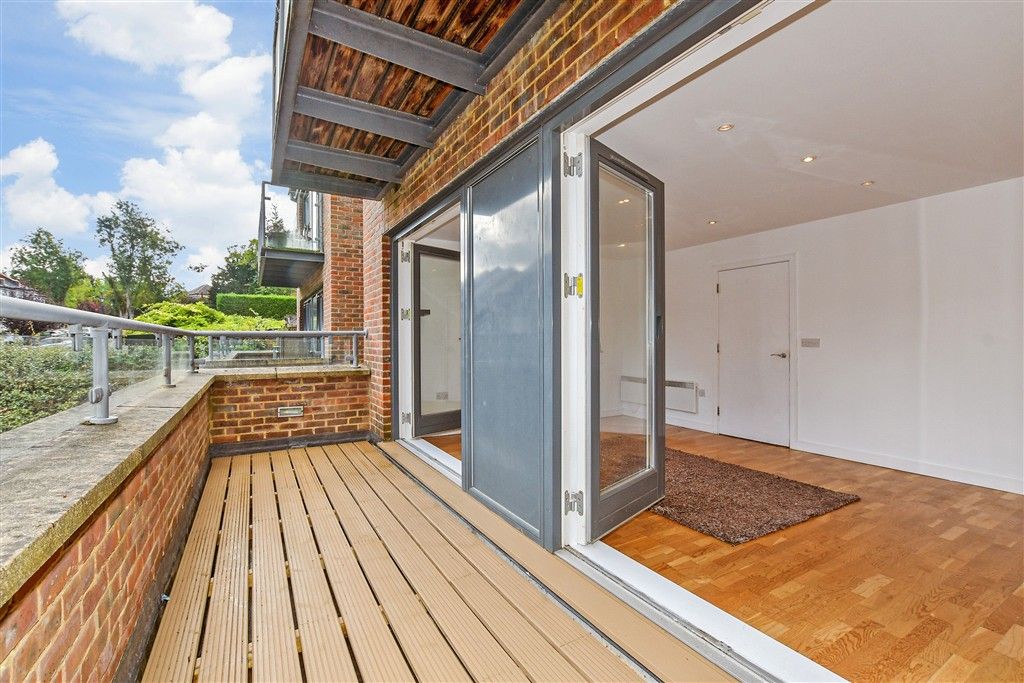 Property photo 2 of 17 External Lifestyle Photograph
