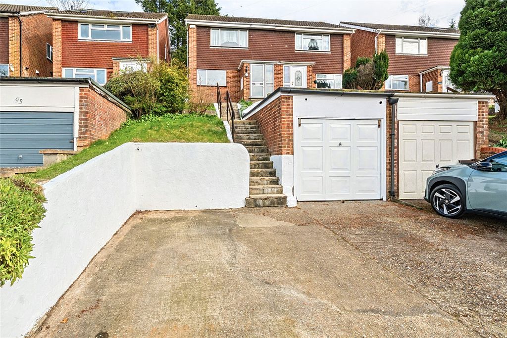 Property photo 2 of 21 Picture No. 02