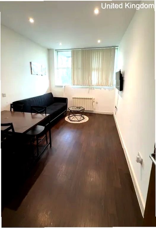 Property photo 3 of 5