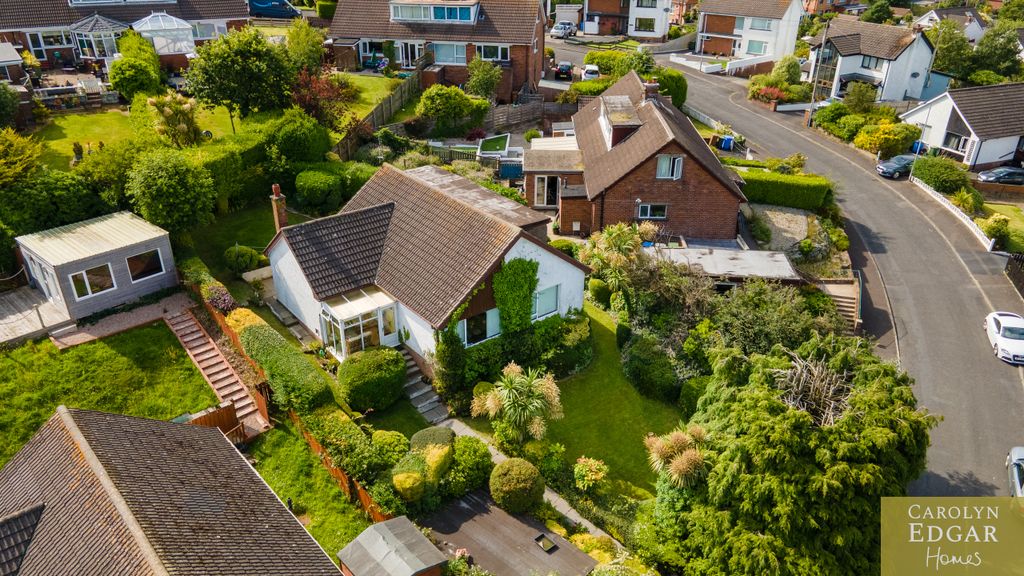 Property photo 1 of 39 002