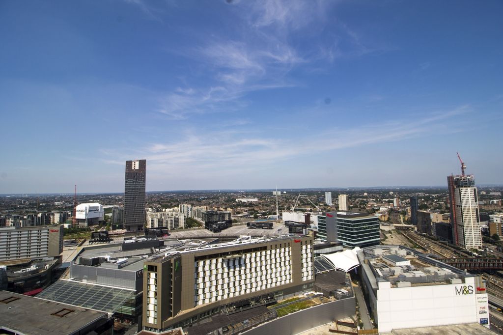 Property photo 3 of 3