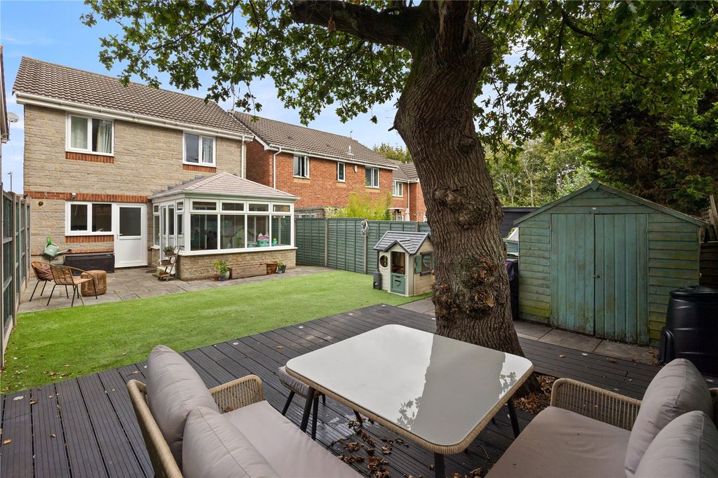 Property photo 2 of 20 Picture No. 05