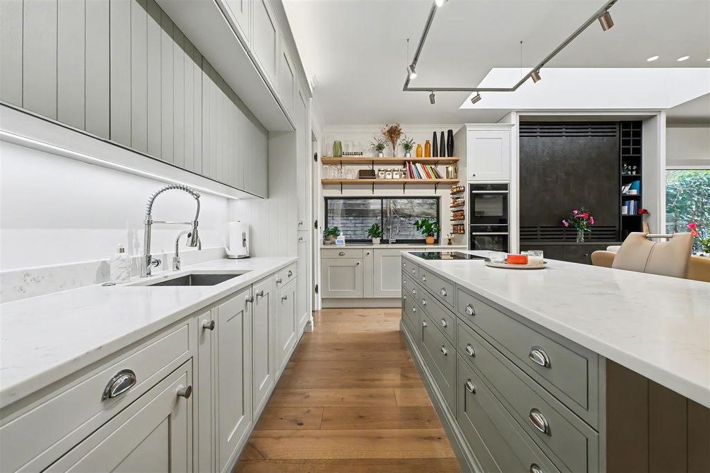 Property photo 3 of 17 3.Jpg