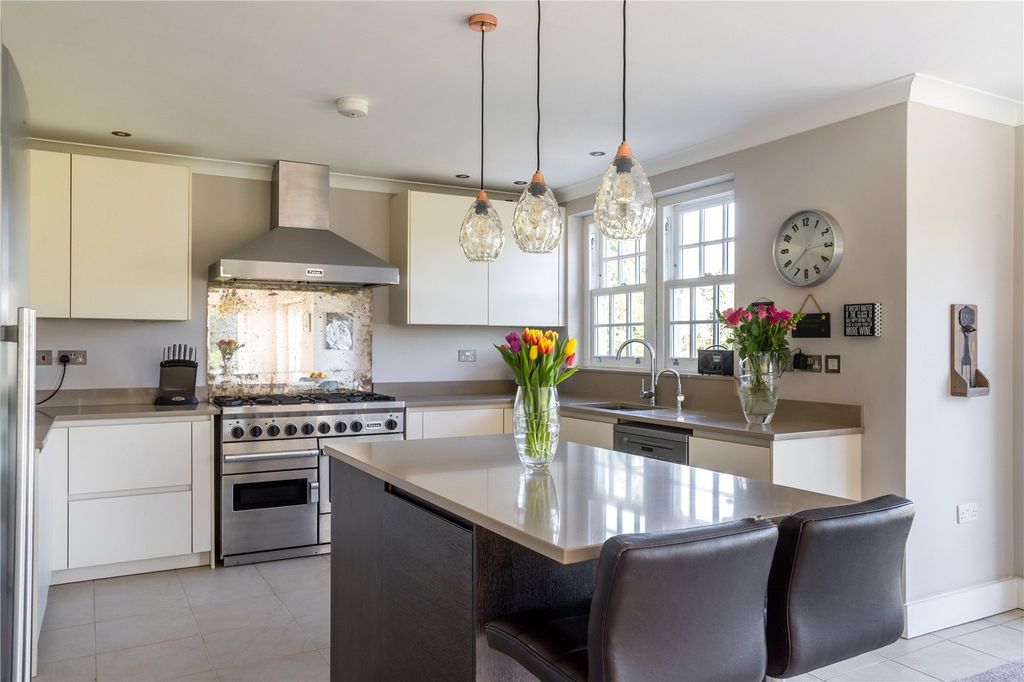 Additional image 8 of 6 bed detached house for saleMoor Lane, Woking, Surrey GU22